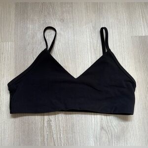 Aritzia Black V-Neck Sports Bra